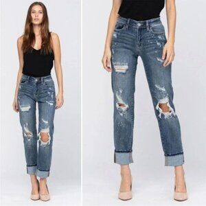 Judy Blue Bleach Splatter Boyfriend Jeans